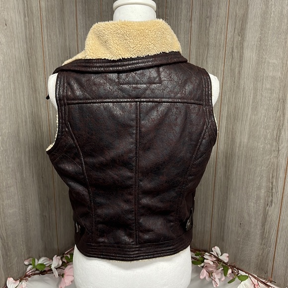 bar III vest faux leather - Picture 3 of 4